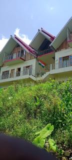 The Royal Offbeat - 4