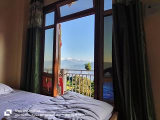 The Royal Offbeat - 3