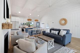 SI3729: 3729 Seabrook Island Road - 1