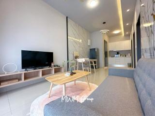 Meldrum Heights Walkable to CIQ By MWM - 2