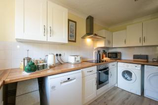 Rainbow Cottage in Thorpeness, Close to the Beach, Golf and the Country Club - 4