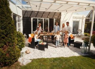 Wunderschoenes-freistehendes-Ferienhaus-an-der-See-Sauna-Strand-Yachthafen-WLAN - 9