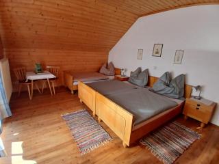 Enzianhütte Gerlitzen Kanzelhöhe - 2