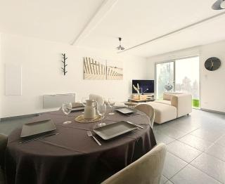 Grand Duplex avec terrasse au cœur de Blaye - 9