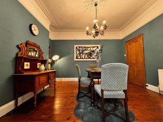 "Ivyholme" Superb Premium House in Central Durham Location - 4