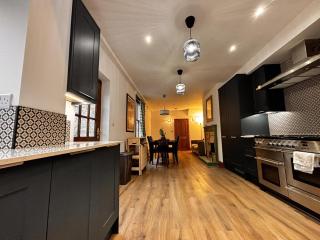 "Ivyholme" Superb Premium House in Central Durham Location - 8