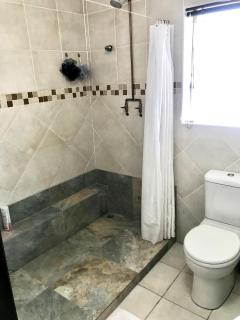 Sleep-on-Lily Guesthouse - 1