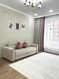 Современная и уютная евродвушка в районе Хан Шатыра - 0