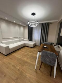 Le Bon Apartment 2 - 0