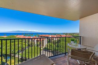 Kaanapali Shores 940 · KS 940 Top Floor Studio w Ocean Views AC - 2