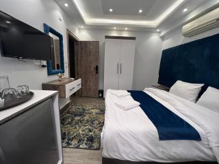 Grand pyramids view - 5