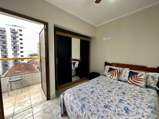 Rover Praia Grande, 2 Bedrooms, 450 meters from the beach - 2