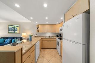 Papakea B110 · PK B110 Enjoy Ocean Views 1BD w Pool and Hot Tub - 3