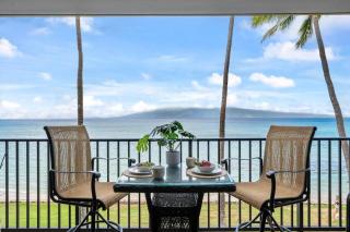 Papakea A306 · Papakea A306 Remodel Oceanfront Studio Getaway - 0
