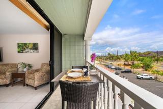 Lahaina Shores 306 · LS 306 Dream Maui Studio by the Beach Pool - 1
