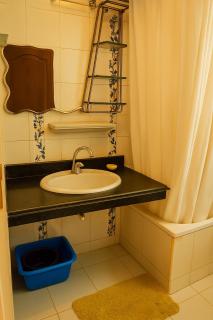 Airport Oasis Cozy Convenient - 2