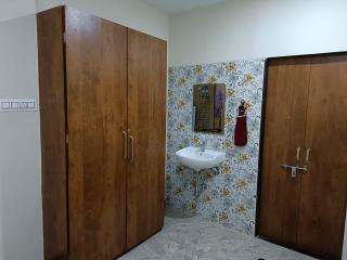 Swami Bhakt Nivas - 4