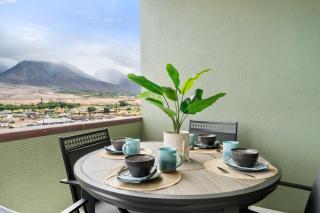 Lahaina Shores PH4 · LS PH4 Breathtaking Panoramic Mountain View - 5