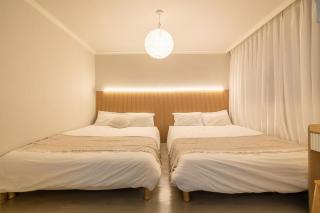 Hapjeong Station 6 minutes Hongdae Yeonnam - 6