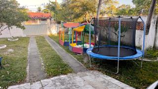 El Gringo Banheiro Compartilhado - 1