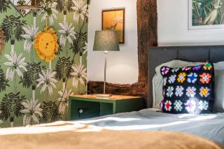 #54 The Balti Cottage Apartment - 6