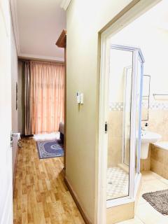 Umhlanga Ridge 2 Bedroom Apartment - Durban - 2