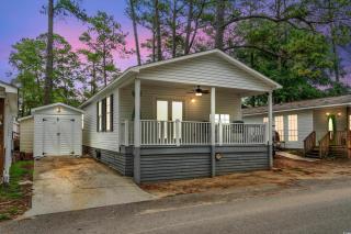 1498 Ocean Lakes Pet Friendly Golf Cart - 0