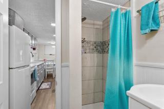 1498 Ocean Lakes Pet Friendly Golf Cart - 5