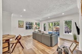 Beautiful 2 BR Apartment - Bright and Spacious - 7