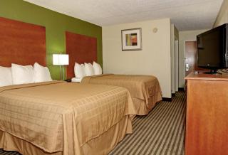 Quality Inn Jacksonville near Camp Lejeune - Jacksonville - 1