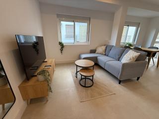 Boutique 2 Bedroom Apartment in Estepona Old Town Centre, Rooftop Terrace, 2 Min Walk to Beach - 4