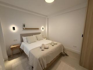 Boutique 2 Bedroom Apartment in Estepona Old Town Centre, Rooftop Terrace, 2 Min Walk to Beach - 1
