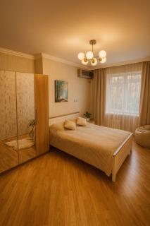 Prime Location 3-Rooms Apartment in Baku - 6