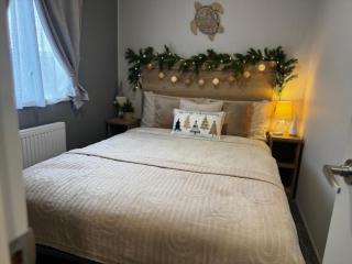 Big Boss Caravan-Camber Sands,Sleep 8, Free Wi-Fi, Netflix, Parking - 6