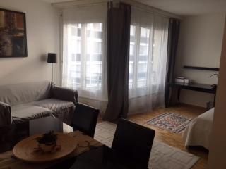 Cosy & comfy - 20m from riverbank - 2