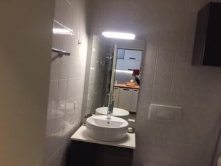 Cosy & comfy - 20m from riverbank - 1