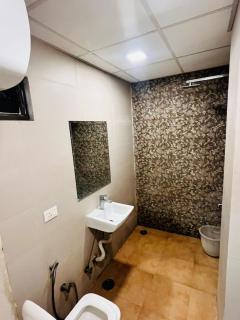 Emerald Pride B & B - 7