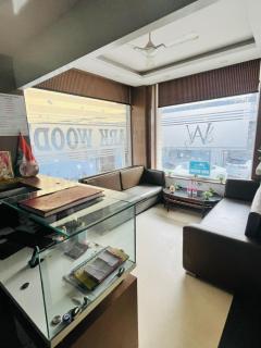 Emerald Pride B & B - 1