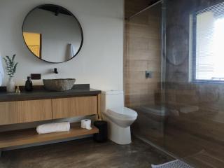 Rio Blanco Eco Lodge - Cloud Forest Birding - 4