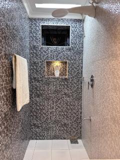 Eldoret Luxe Living - 6