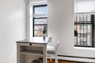 Central Living in Times Square - 7