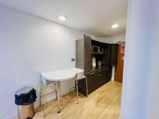 Stuhomes - Arundel House - 1