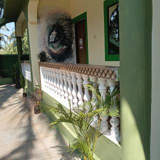 One love guest house morjim - 8