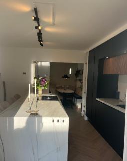 Luxurious sunny beach villa - 6