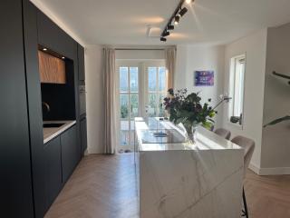 Luxurious sunny beach villa - 8