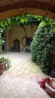 Clos des Jasmins avec sa jolie cour intérieure - 6