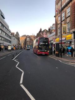 Cozy Studio Spot Croydon Centre - 1