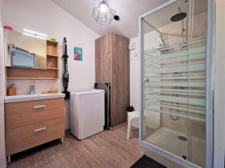 ENTRE RHÔNE et GARRIGUE - 3