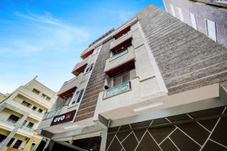 Hotel O BSR RoyalStay Super Luxury Hotel Rooms - 3