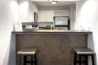 Peaceful Pond Paradise III ~ Ground Floor ~ Water Views - 8